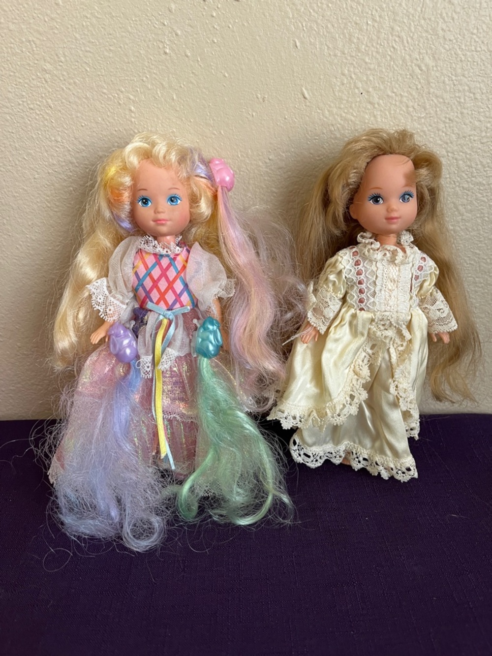 Vintage Lady Lovely Locks Lot of 2